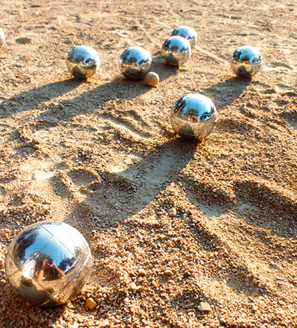 petanque-platz camping kerabus